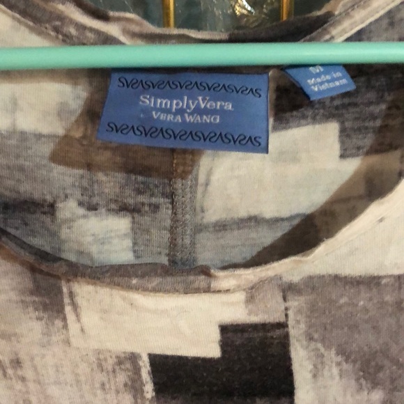 Gorgeous Simply Vera Wang Top! - Picture 2 of 4